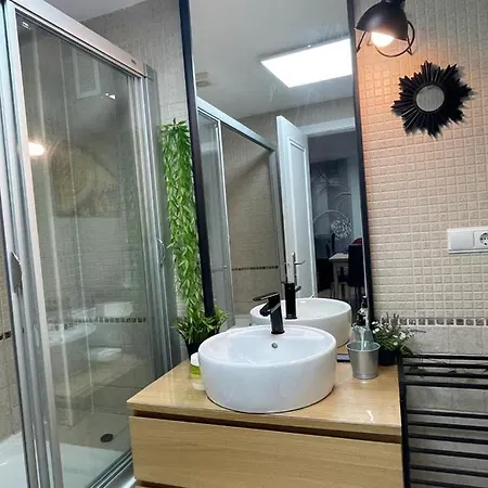 El Toro Апартаменты *